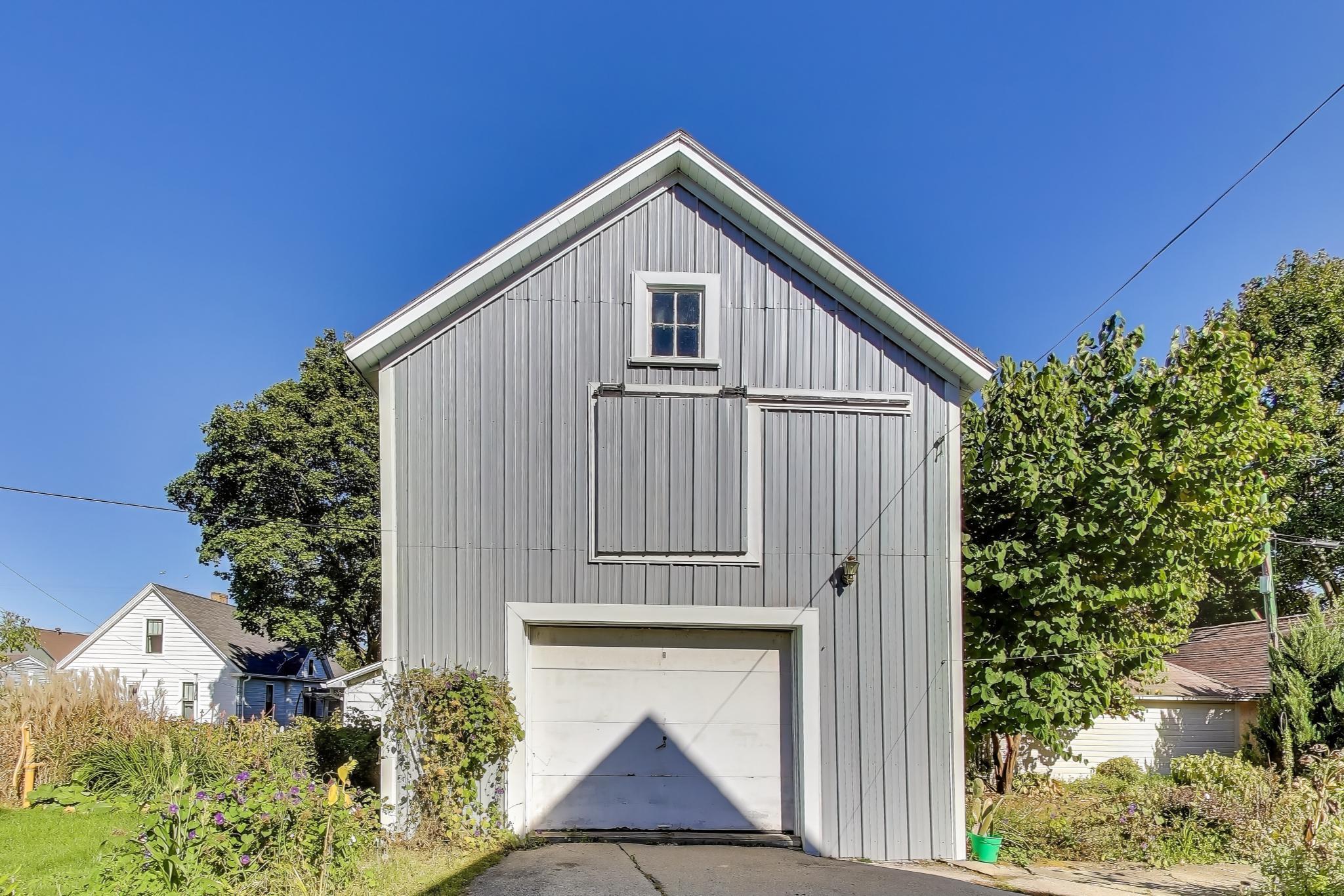 200 North Kane Street Burlington, WI 53105 - Photo 36 of 47 Garage with upper storage