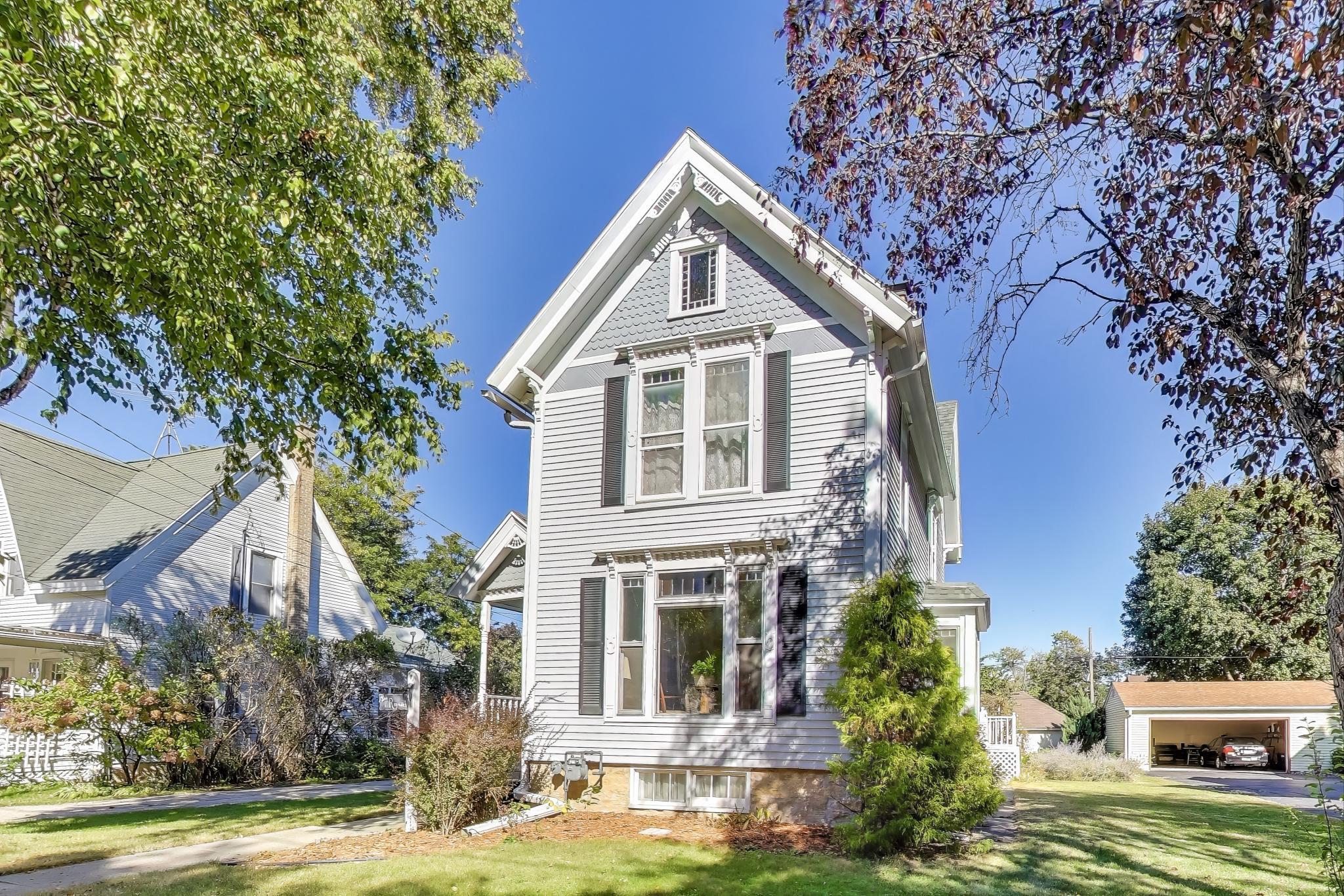 200 North Kane Street Burlington, WI 53105 - Photo 3 of 47 Front