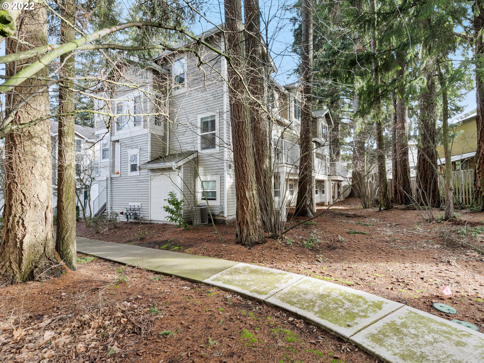 14194 Southwest Barrows Road, Unit 3 Tigard, OR 97223 - Photo 31 of 32 Gallery Image 31