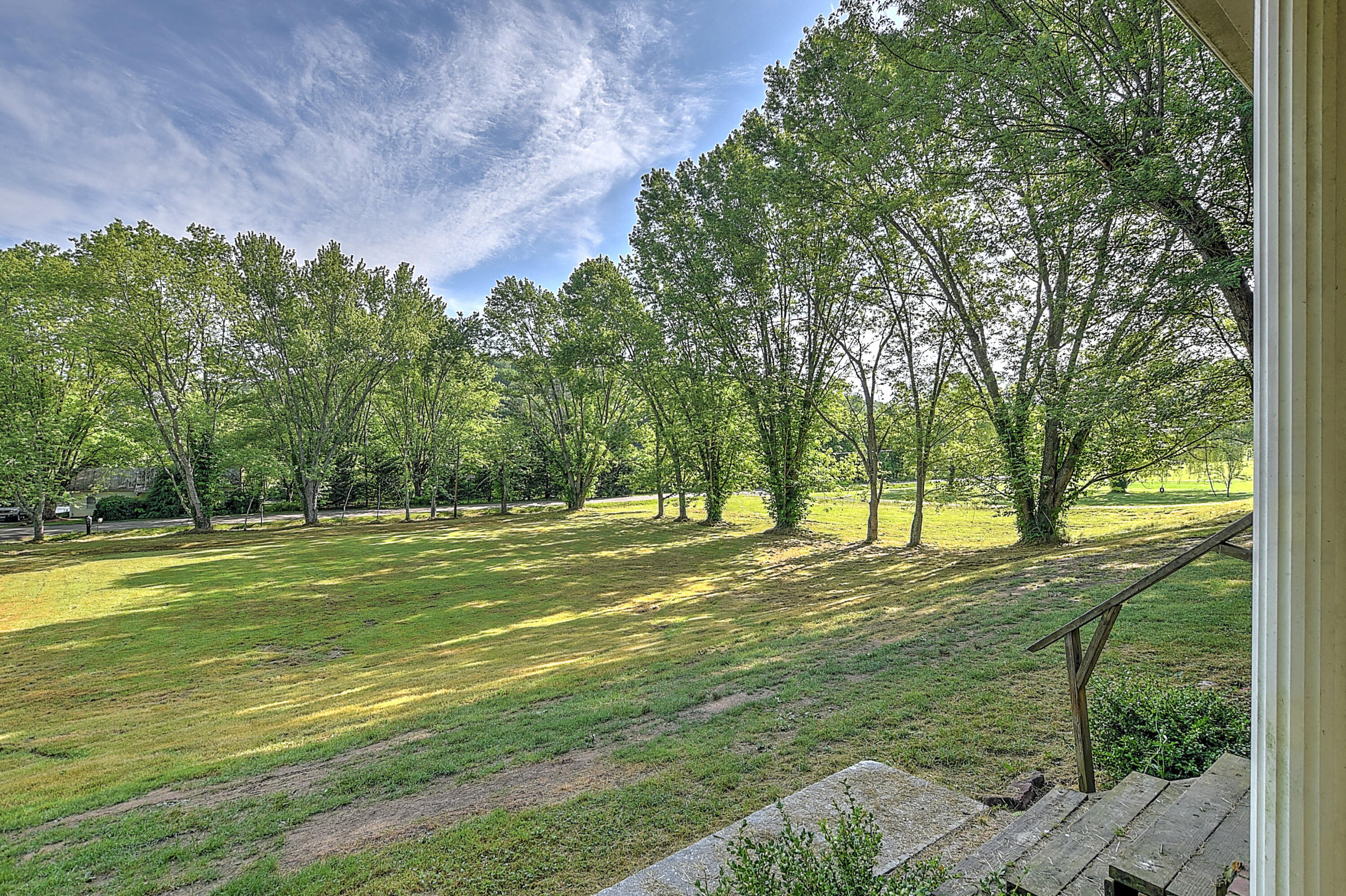 21270 McCann Road Damascus, VA 24236 - Photo 15 of 21 21270 McCan Rd-15