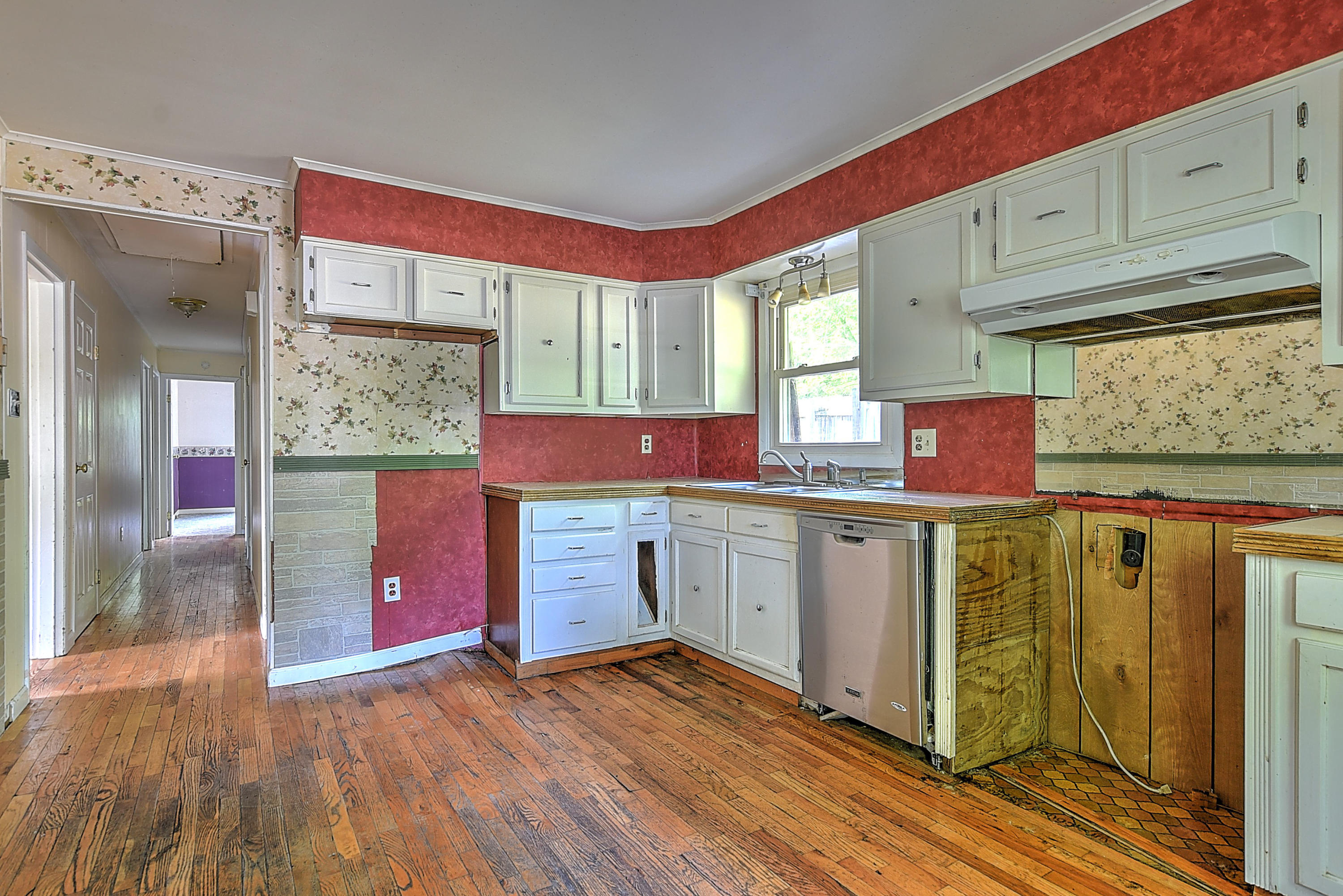 21270 McCann Road Damascus, VA 24236 - Photo 9 of 21 21270 McCan Rd-9