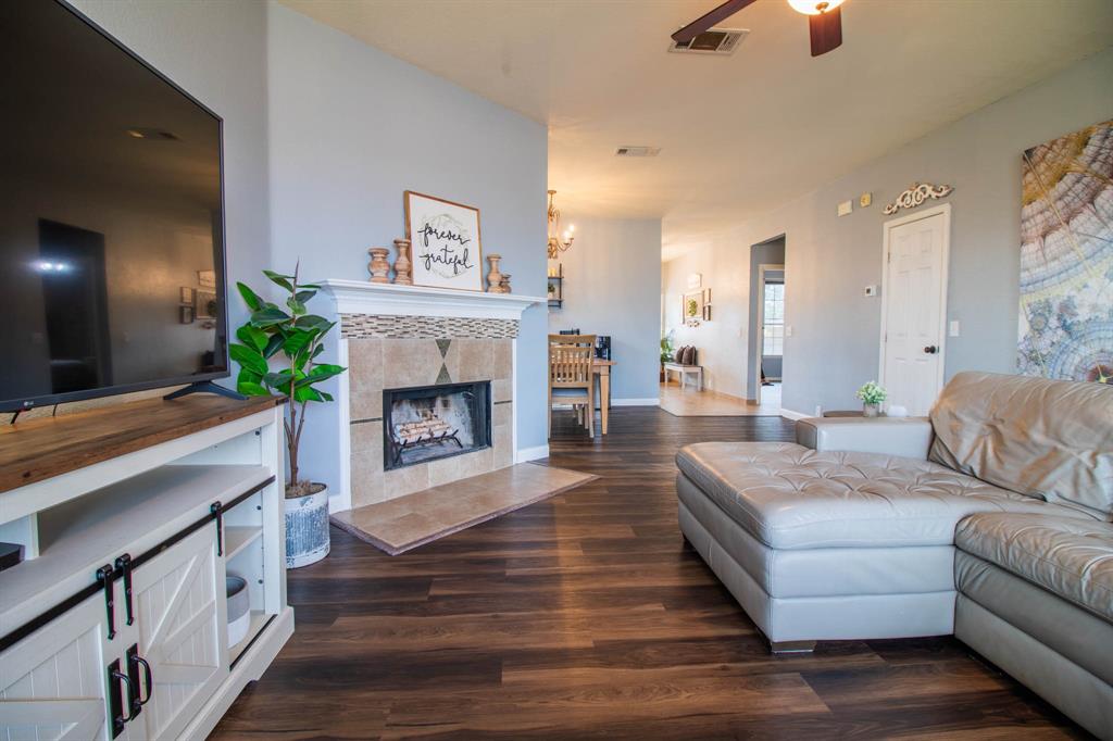 2009 Pintail Court Midlothian, TX 76065 - Photo 3 of 40