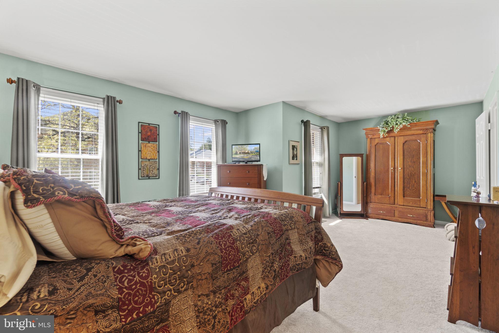 7704 Jewelweed Court Springfield, VA 22152 - Photo 17 of 34 Large Windows to Bring in Lots of Natural Light!