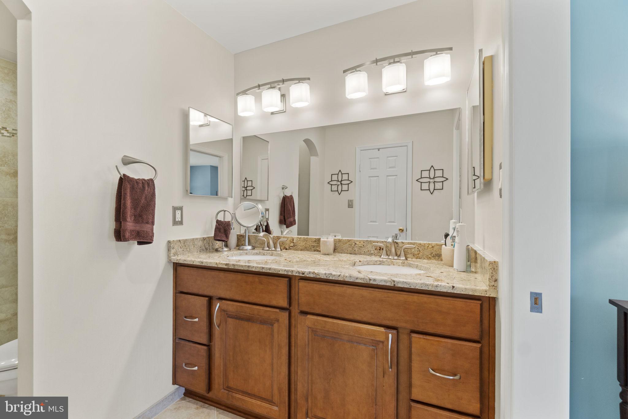 7704 Jewelweed Court Springfield, VA 22152 - Photo 19 of 34 Double Sink Vanity