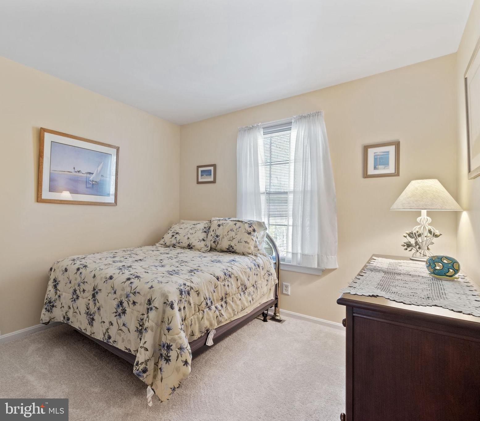 7704 Jewelweed Court Springfield, VA 22152 - Photo 23 of 34 3rd Bedroom on Upper Level