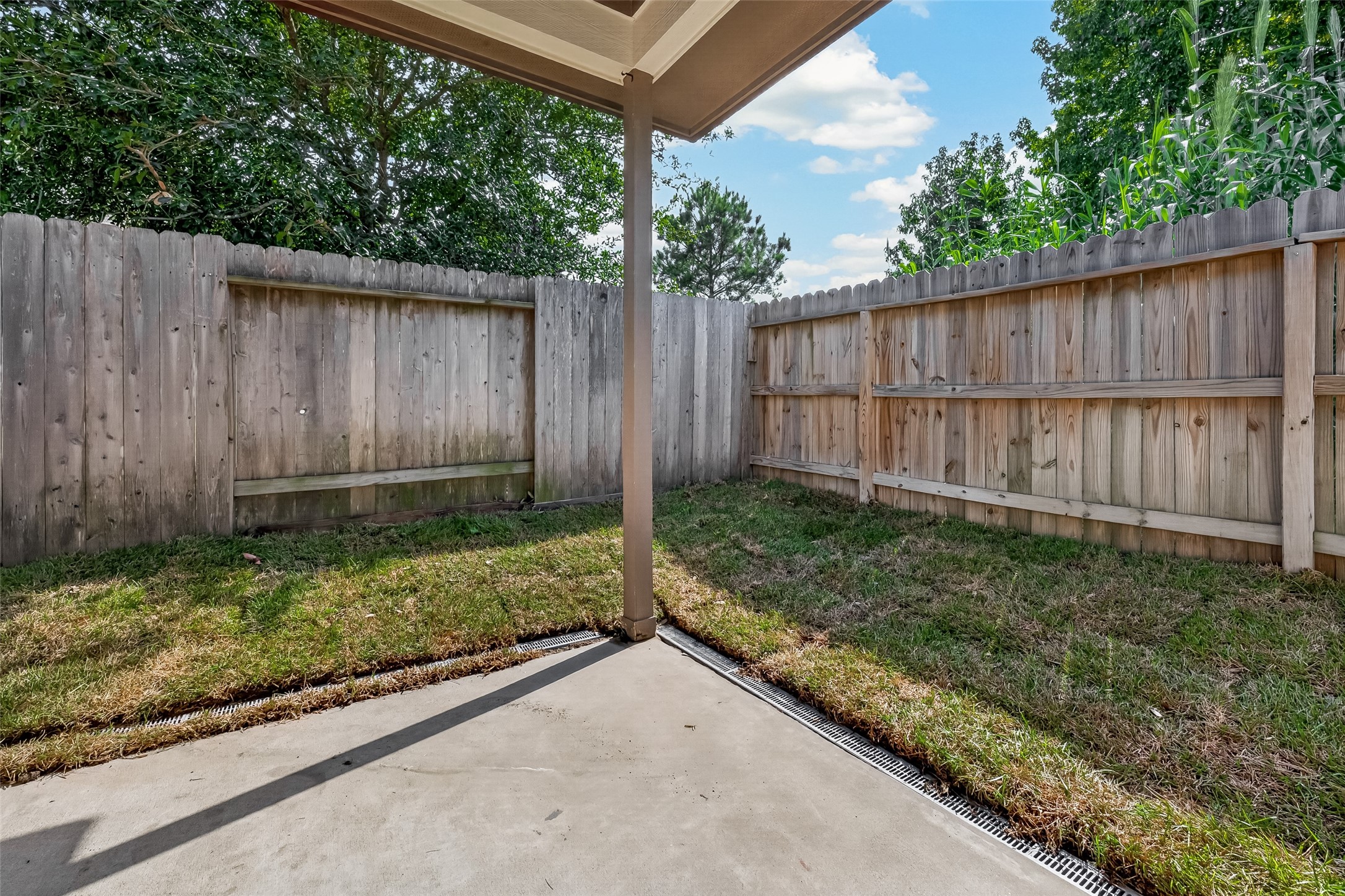 1726 Wandering Hills Road Conroe, TX 77304 - Photo 41 of 44 Gallery Image 41