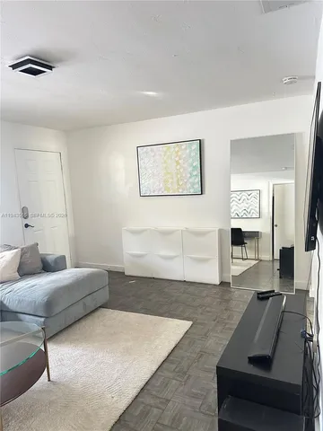 $2,650 | 812 Northwest 55th Terrace, Unit 812, Miami, FL 33127