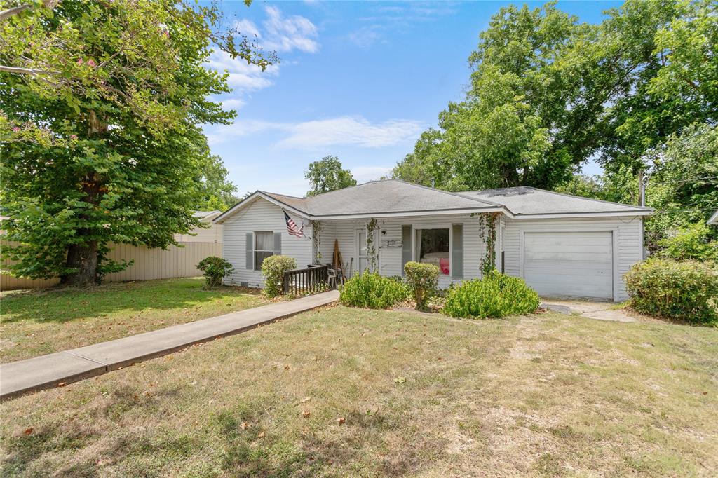3624 North 26th Street Waco, TX 76708 - Photo 3 of 5
