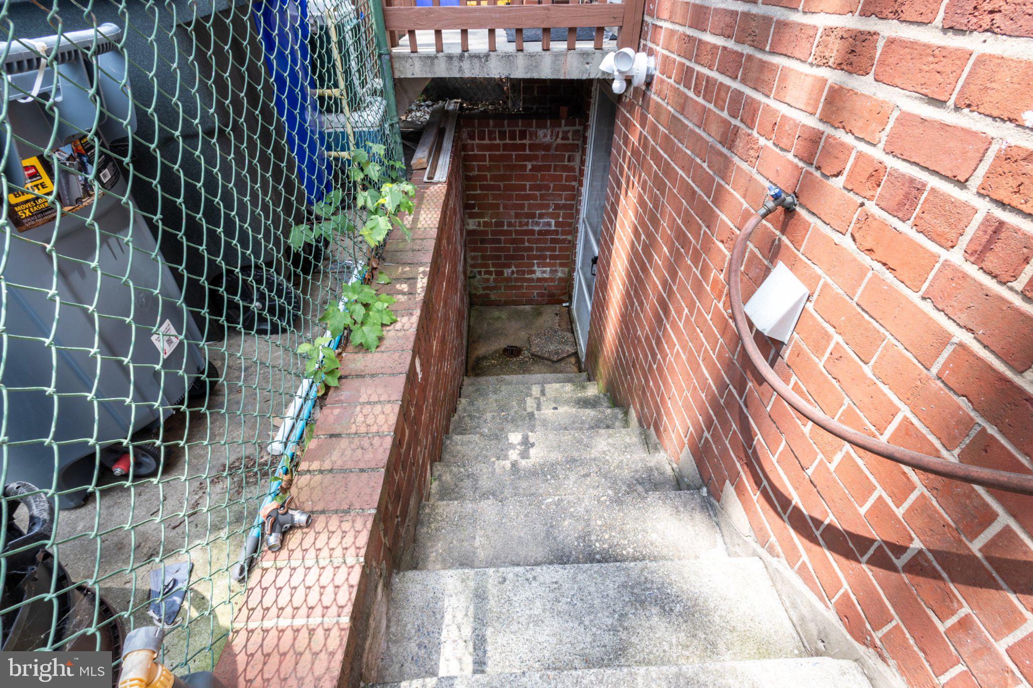 12007 Livingston Street Silver Spring, MD 20902 - Photo 3 of 16 Separate Entrance