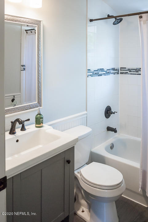 8492 Walden Road Jacksonville, FL 32244 - Photo 16 of 19 Hall Bath