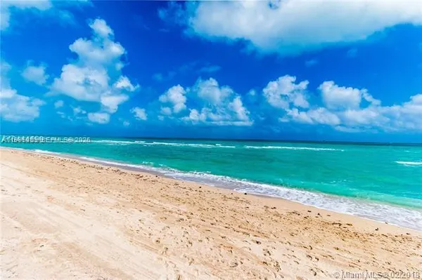 $7,500 | 6799 Collins Avenue, Unit 906, Miami Beach, FL 33141