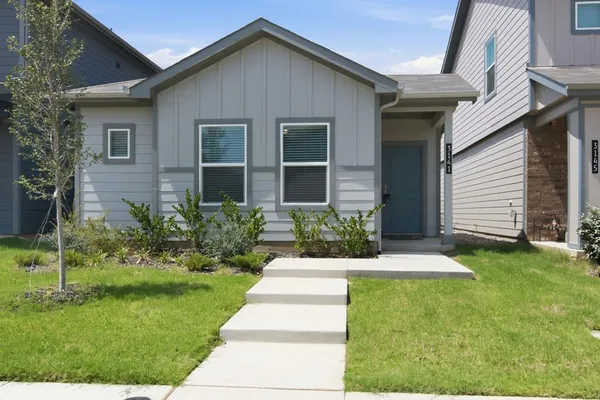 $2,000 | 3141 Pecan Farm Lane, Fort Worth, TX 76140