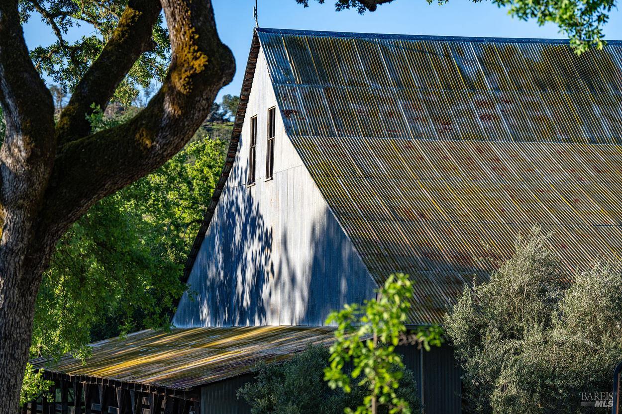 750 Conn Valley Road St. Helena, CA 94574 - Photo 26 of 33