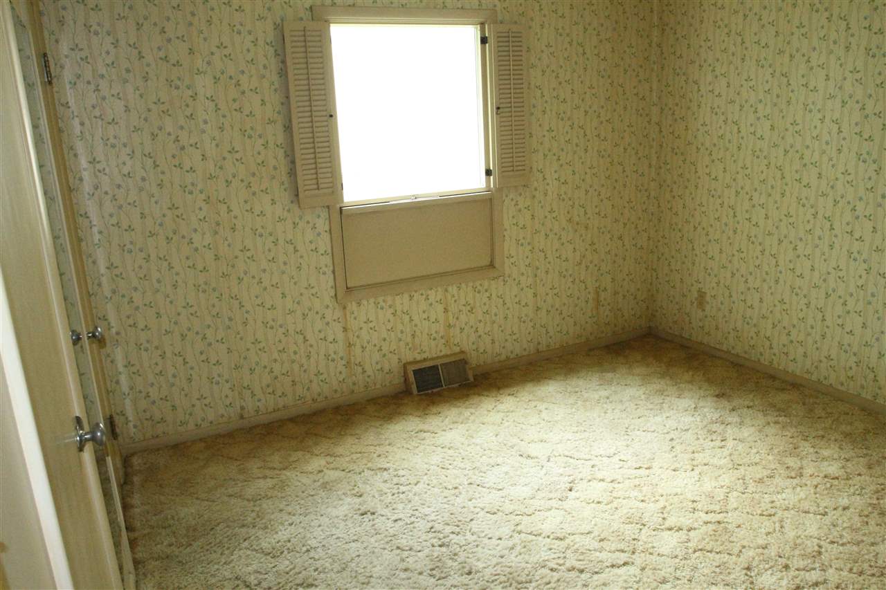 4715 Stratford Road Fort Wayne, IN 46807 - Photo 14 of 30