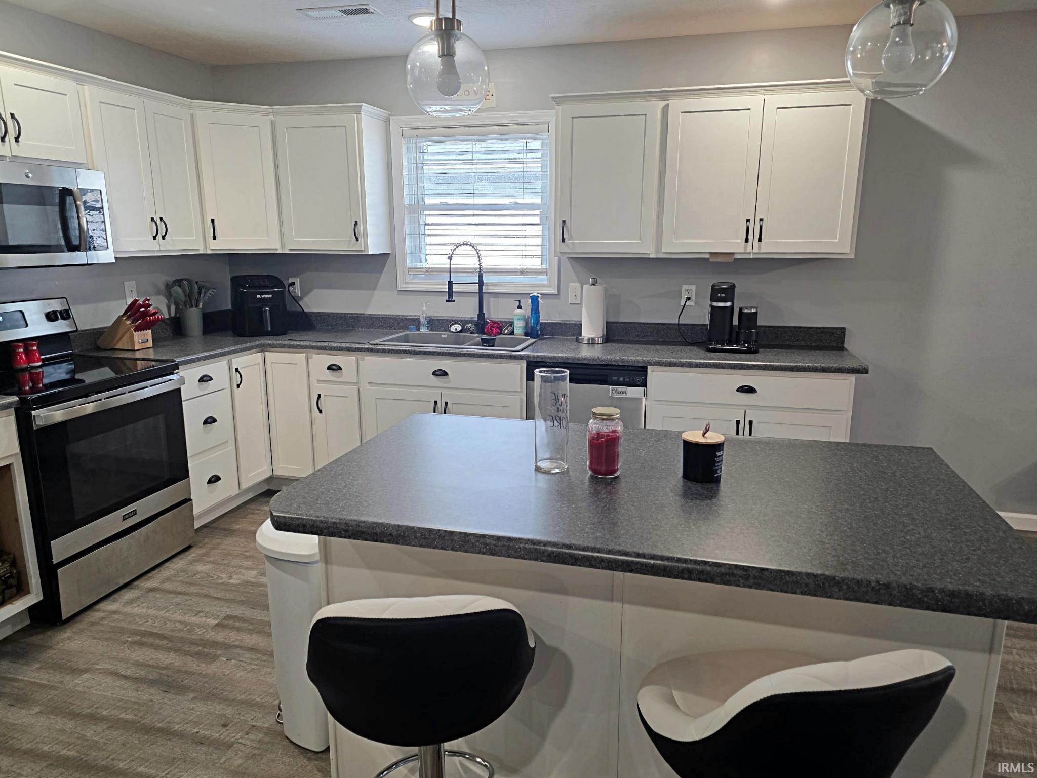 18 Wolf Street Washington, IN 47501 - Photo 4 of 19