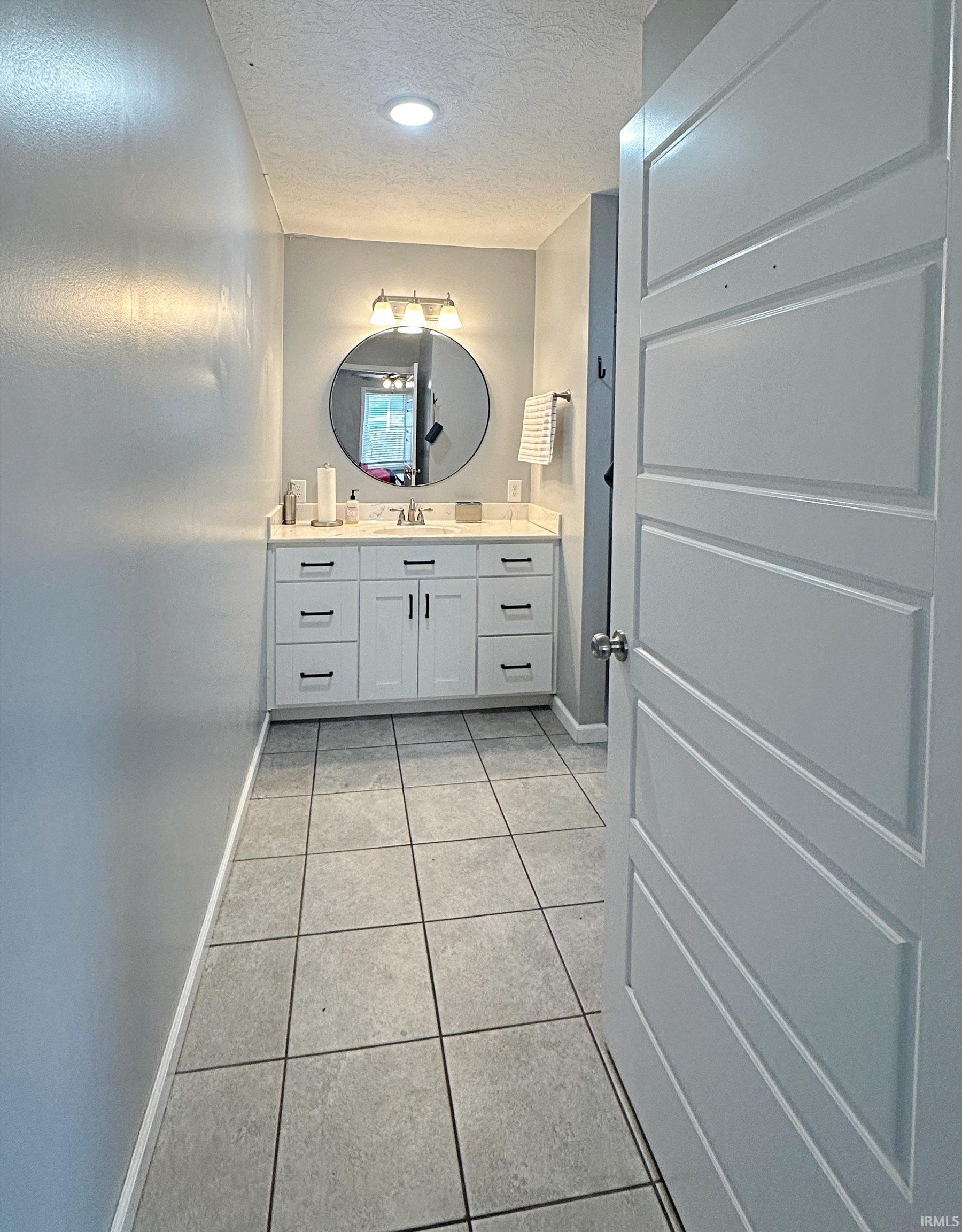 18 Wolf Street Washington, IN 47501 - Photo 9 of 19