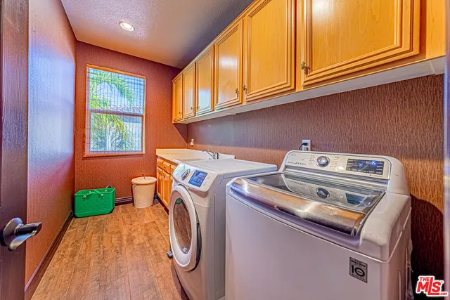 $2,350,000 | 6621 East Prescott Court, Orange, CA 92867