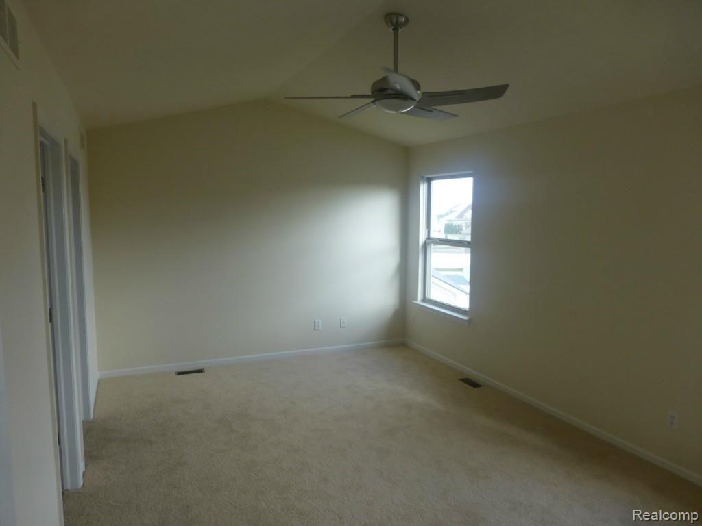 4010 Stone Post Road Newport, MI 48166 - Photo 16 of 27 Sprawling Master Suite