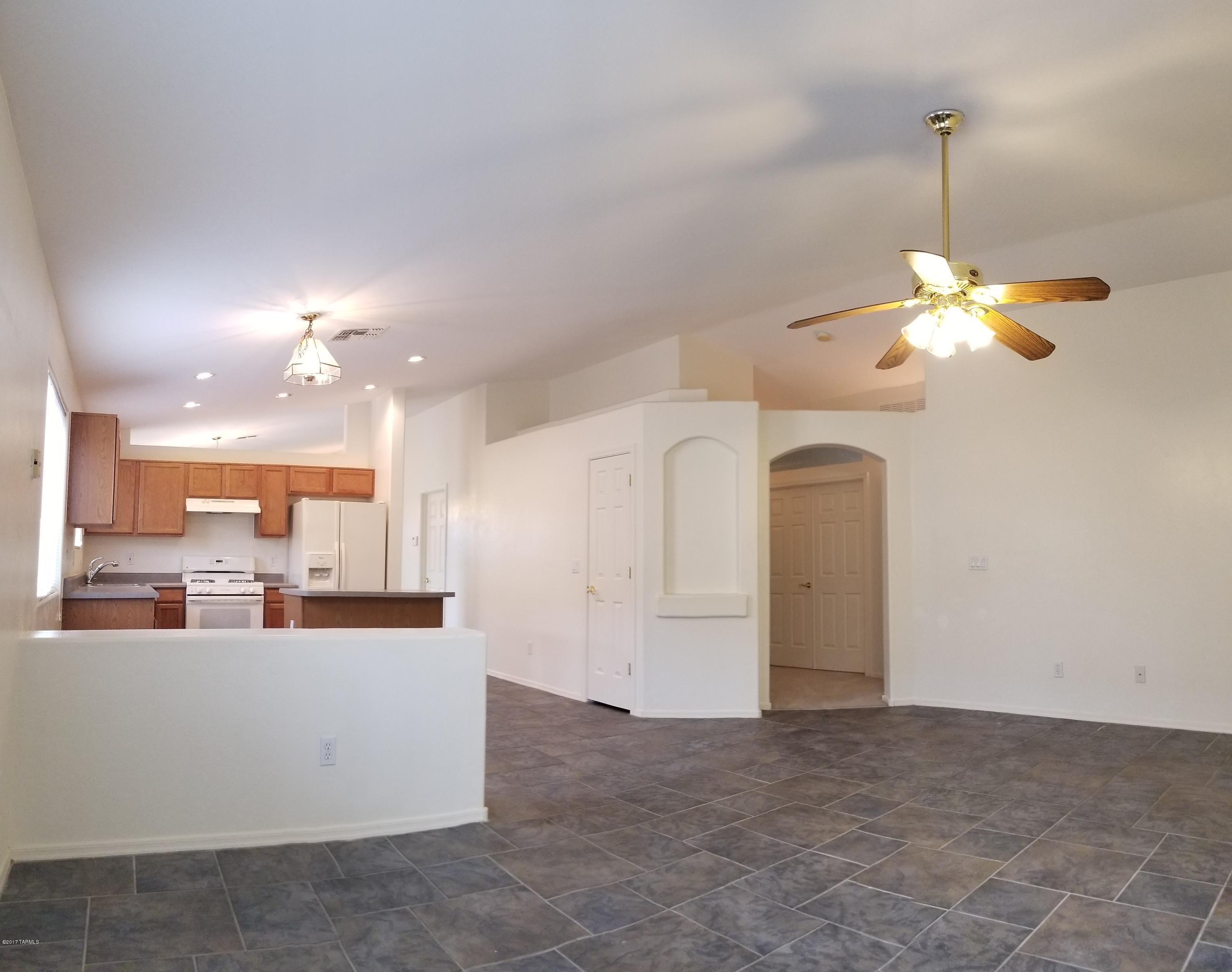 8469 South Burien Road Tucson, AZ 85747 - Photo 9 of 19
