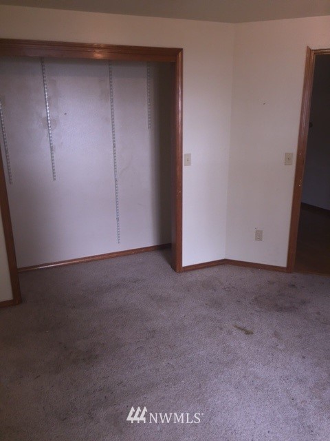 10128 Tilley Road Southwest Olympia, WA 98512 - Photo 15 of 21 Gallery Image 15