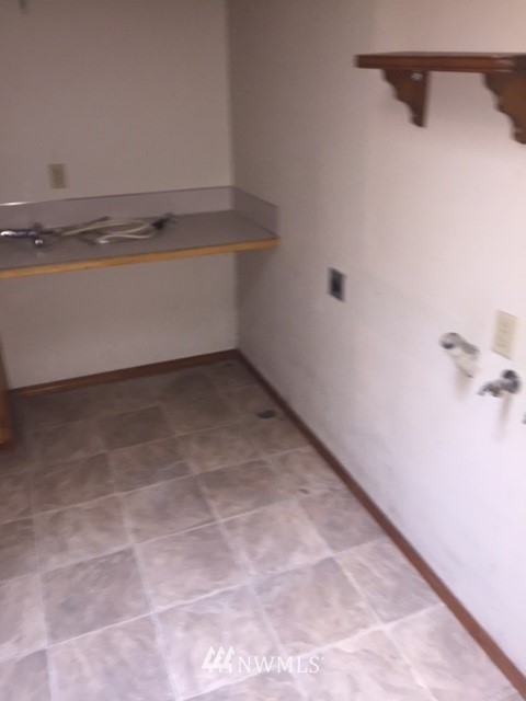 10128 Tilley Road Southwest Olympia, WA 98512 - Photo 19 of 21 Gallery Image 19