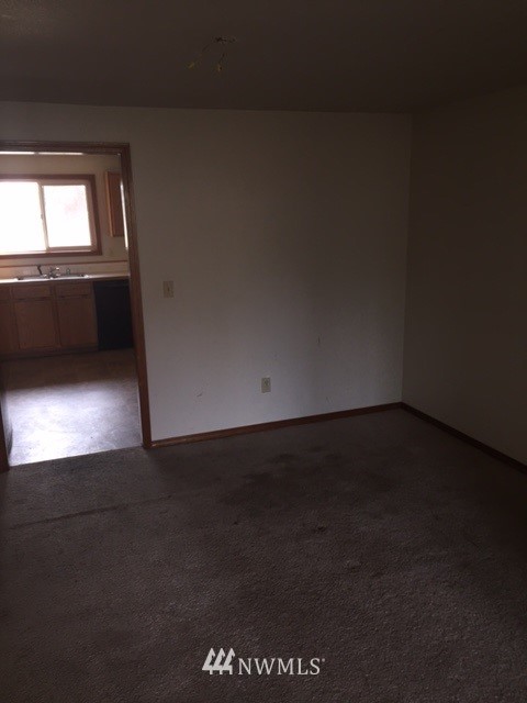10128 Tilley Road Southwest Olympia, WA 98512 - Photo 8 of 21 Gallery Image 8