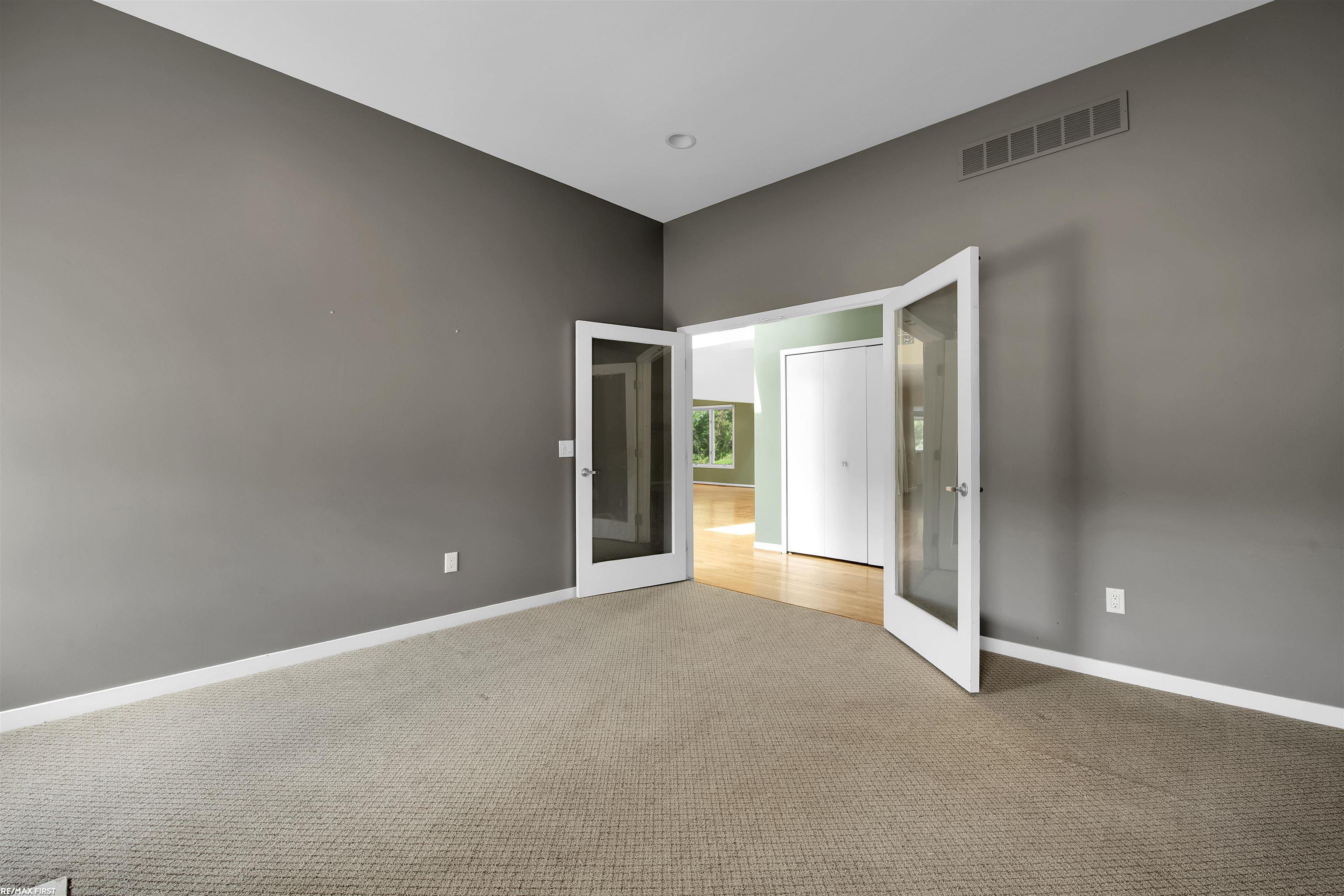 5114 Stonehenge Drive Rochester, MI 48306 - Photo 16 of 53