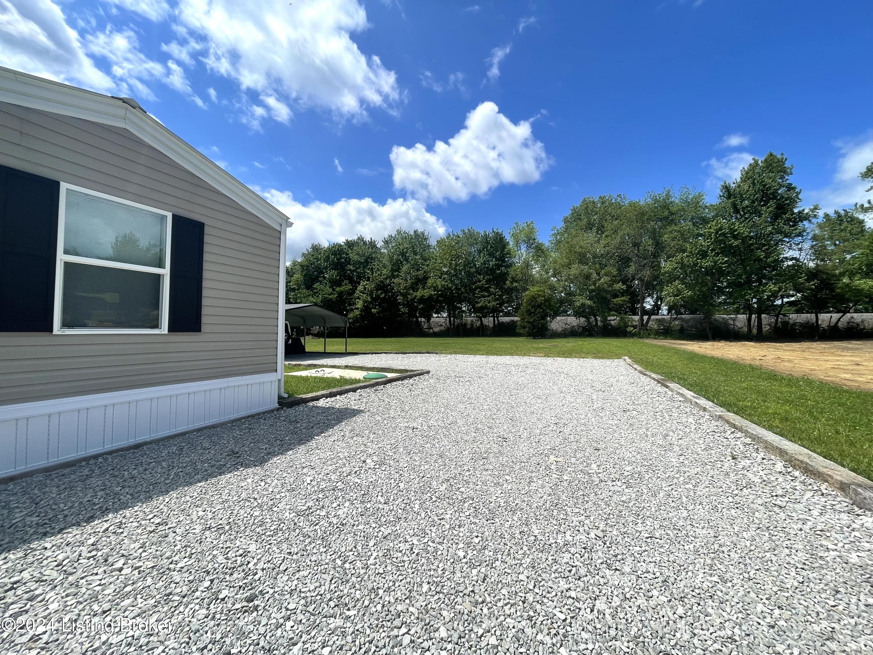 3470 Beaver Dam Road Leitchfield, KY 42754 - Photo 3 of 44 IMG_4476