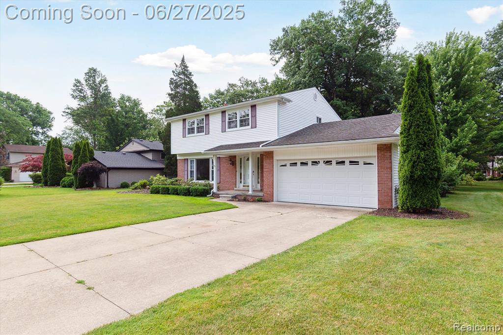 8327 Burning Bush Road Grosse Ile, MI 48138 - Photo 3 of 39 Gallery Image 3