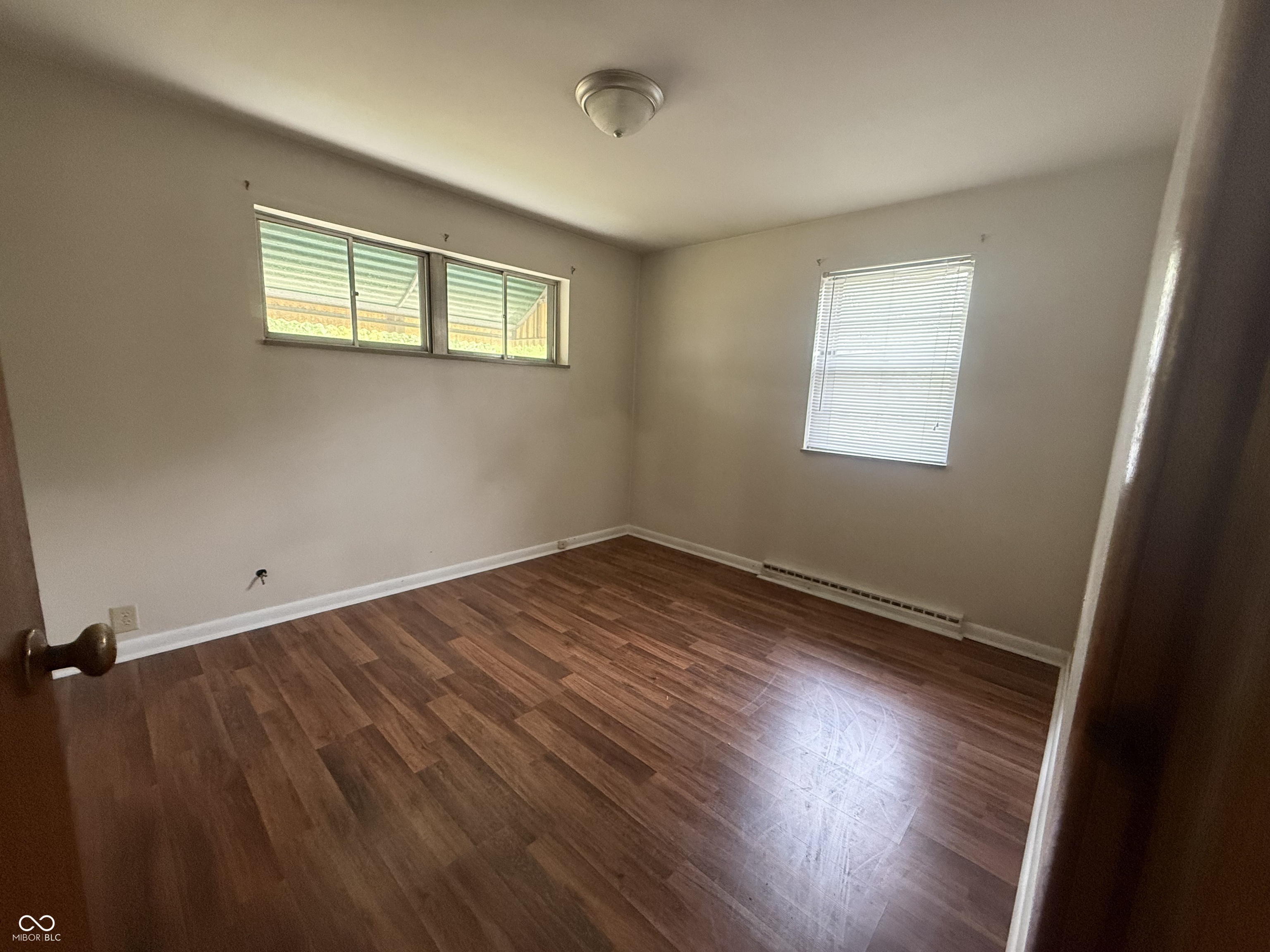 7050 Rockville Road Indianapolis, IN 46214 - Photo 12 of 17