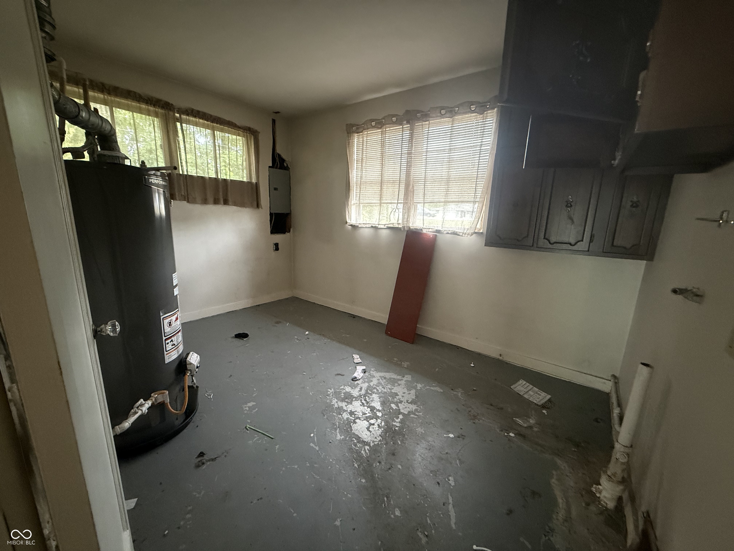 7050 Rockville Road Indianapolis, IN 46214 - Photo 15 of 17