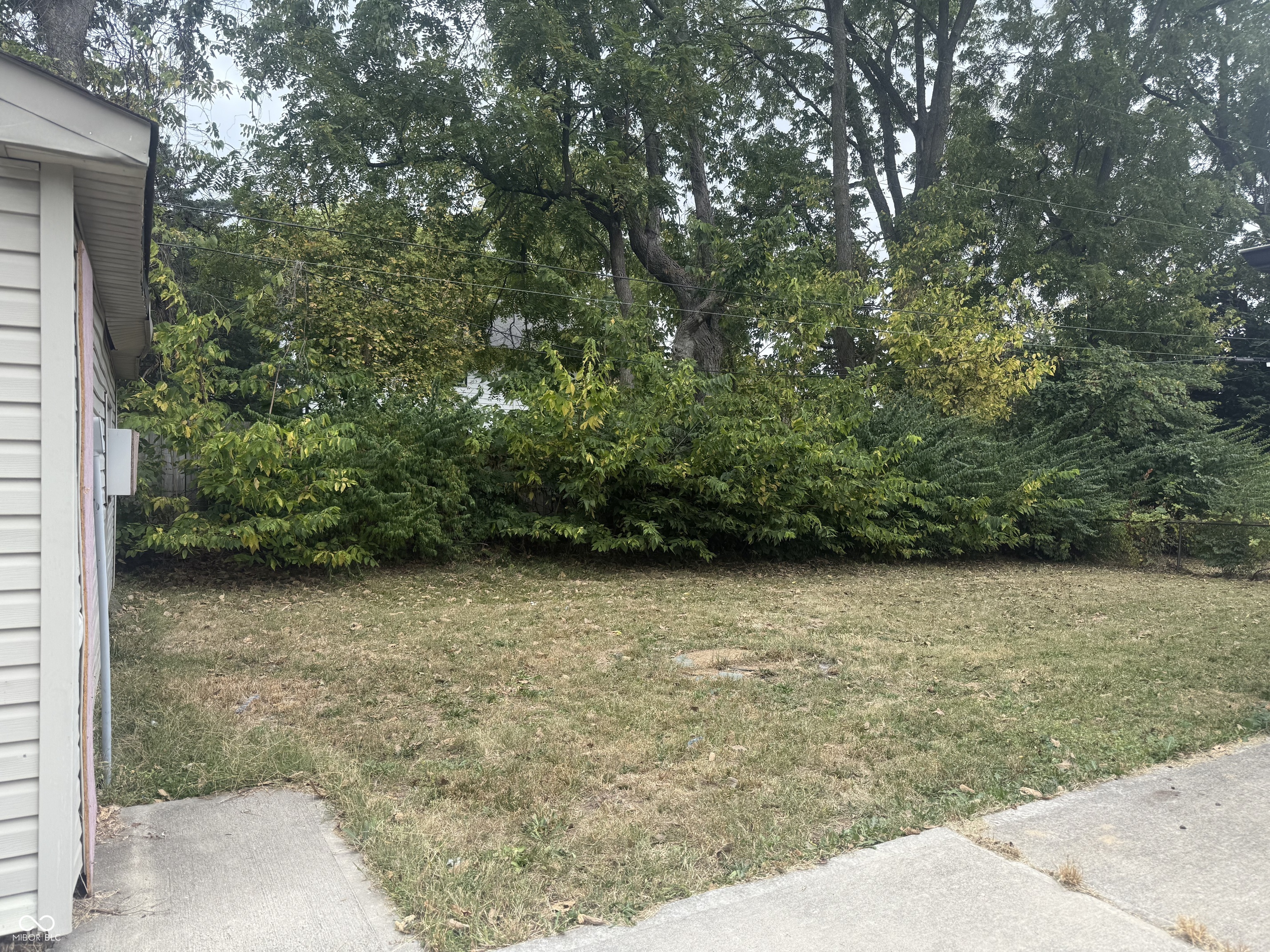 7050 Rockville Road Indianapolis, IN 46214 - Photo 8 of 17