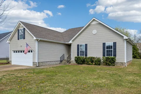 $274,900 | 1197 Snoopy Drive, Clarksville, TN 37040