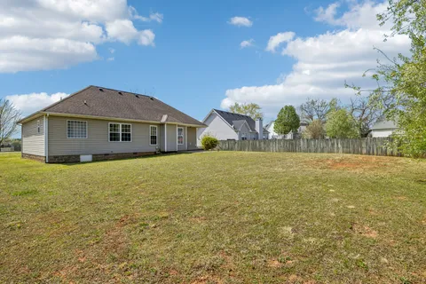 $274,900 | 1197 Snoopy Drive, Clarksville, TN 37040