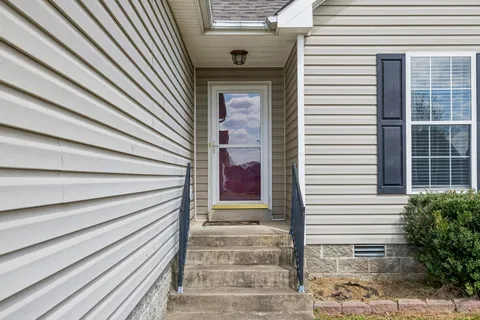 $274,900 | 1197 Snoopy Drive, Clarksville, TN 37040
