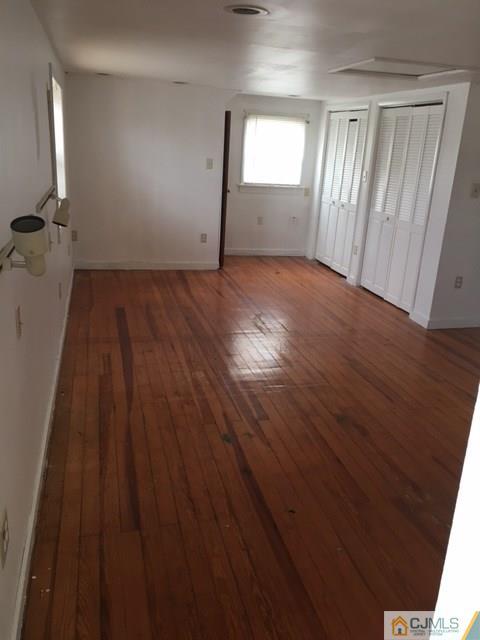 48 Tunison Road New Brunswick, NJ 08901 - Photo 10 of 15 Gallery Image 10