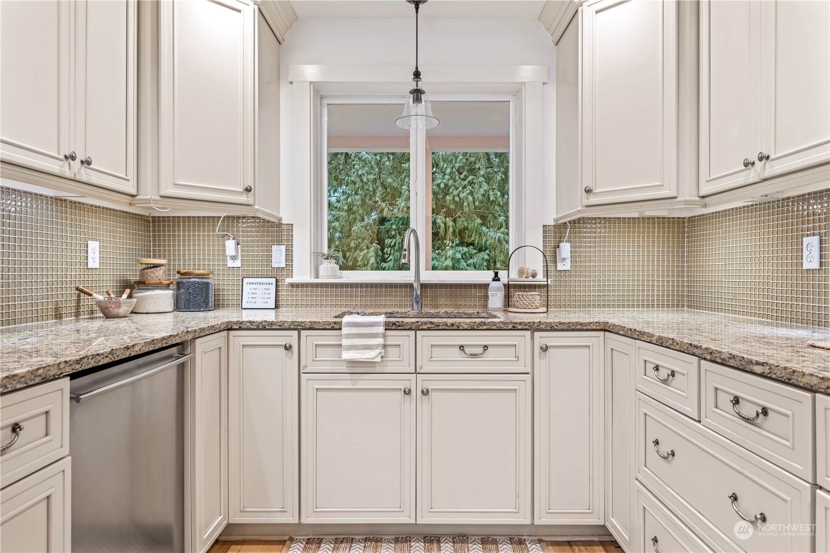 678 Old Ketner Road Fox Island, WA 98333 - Photo 13 of 40