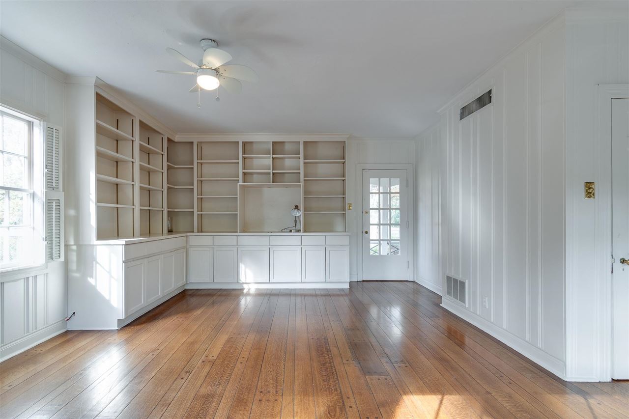 3877 Walnut Grove Road Memphis, TN 38111 - Photo 13 of 23 Gallery Image 13