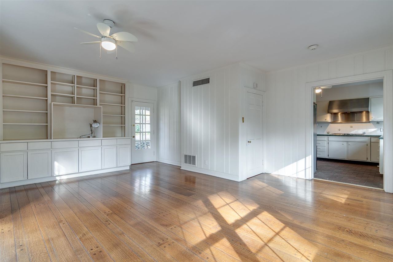 3877 Walnut Grove Road Memphis, TN 38111 - Photo 14 of 23 Gallery Image 14