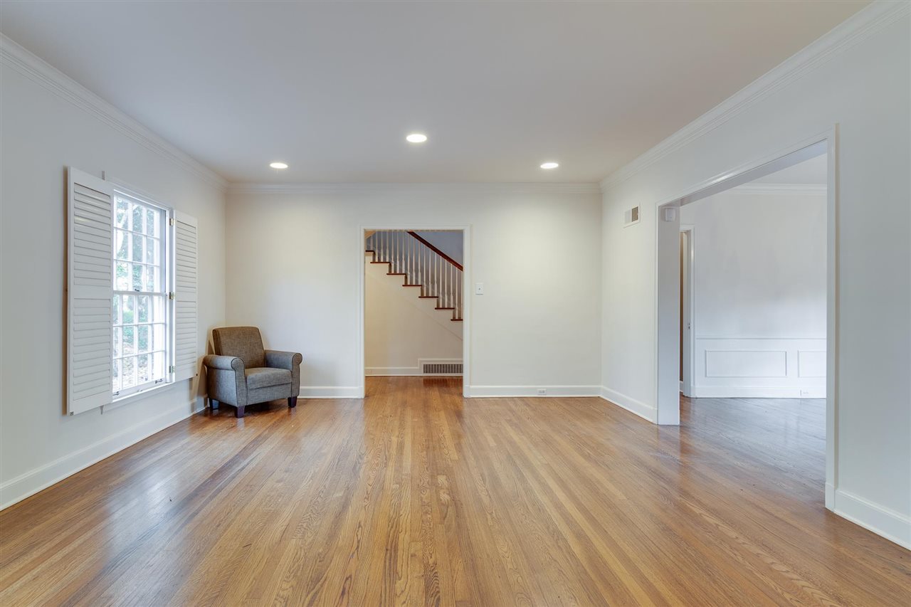 3877 Walnut Grove Road Memphis, TN 38111 - Photo 8 of 23 Gallery Image 8