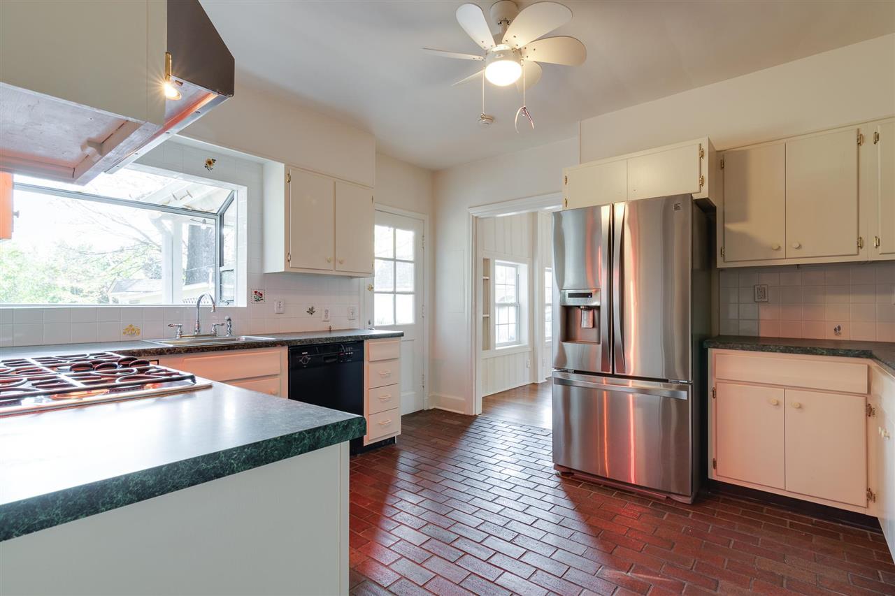 3877 Walnut Grove Road Memphis, TN 38111 - Photo 10 of 23 Gallery Image 10