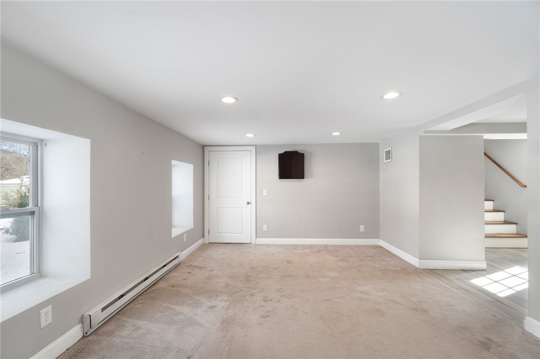 78 Shenandoah Road Warwick, RI 02886 - Photo 17 of 23