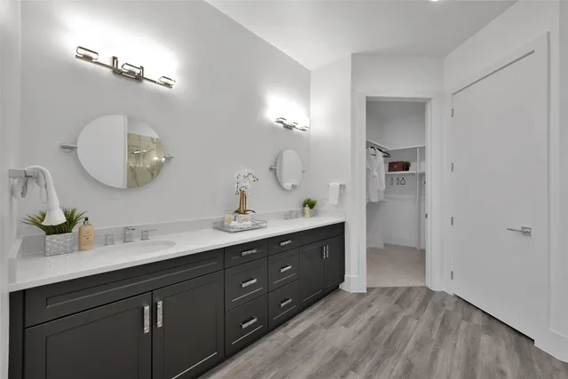 $425,000 | 199 Waterpoint Court, Unit 303, Conroe, TX 77304