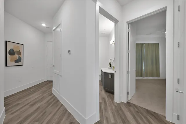 $425,000 | 199 Waterpoint Court, Unit 303, Conroe, TX 77304