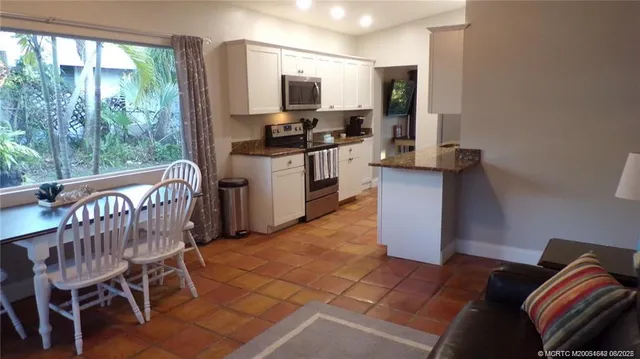 $2,200 | 2338 Northeast Patrician Street, Jensen Beach, FL 34957