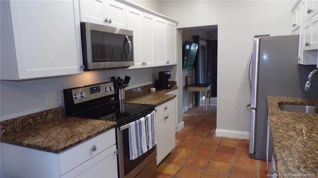 $2,200 | 2338 Northeast Patrician Street, Jensen Beach, FL 34957