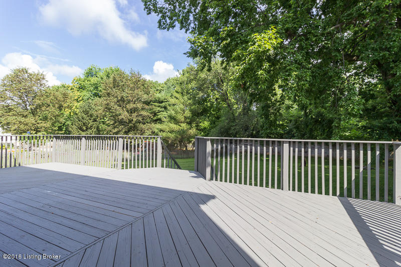 7715 Shaker Mill Road Louisville, KY 40220 - Photo 31 of 35 Deck