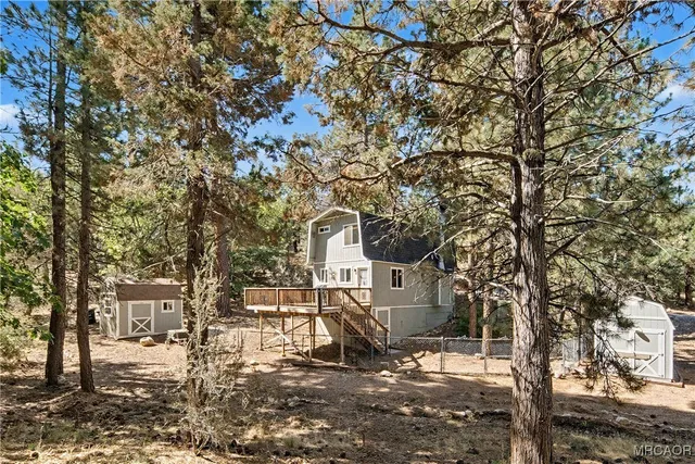 $355,000 | 683 Orange Avenue, Sugarloaf, CA 92386