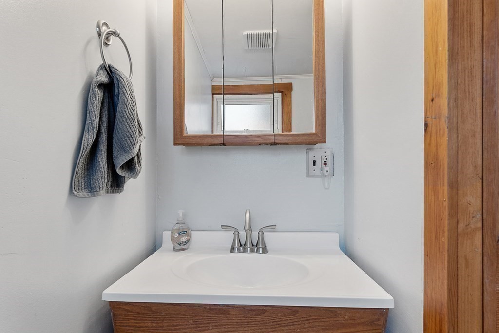 103 South Athol Road Athol, MA 01331 - Photo 34 of 42 Gallery Image 34