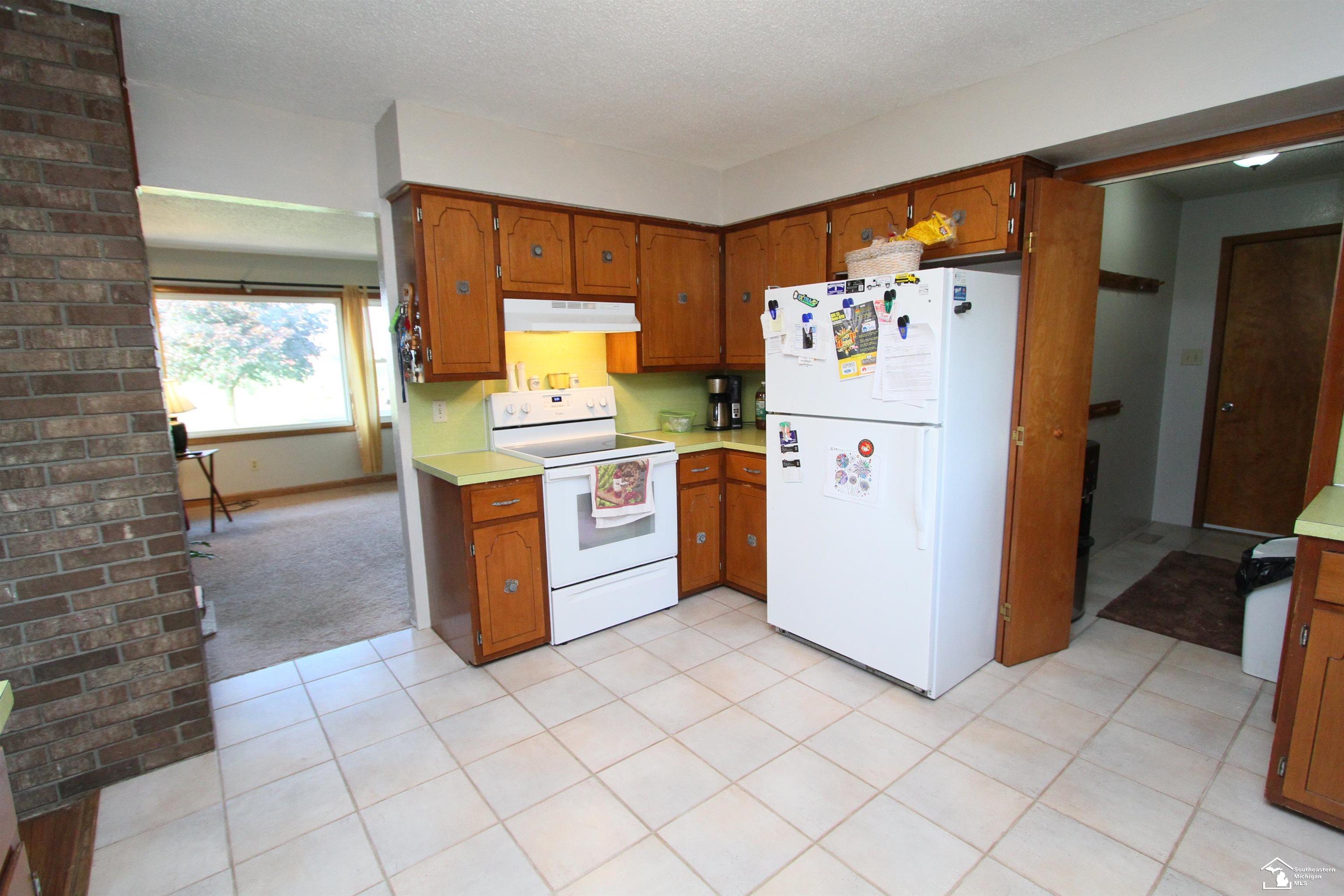 7037 Ida East Road Ida, MI 48140 - Photo 17 of 30 50184221-f1361577-5a7e-40af-b299-d38bec040856.JPG
